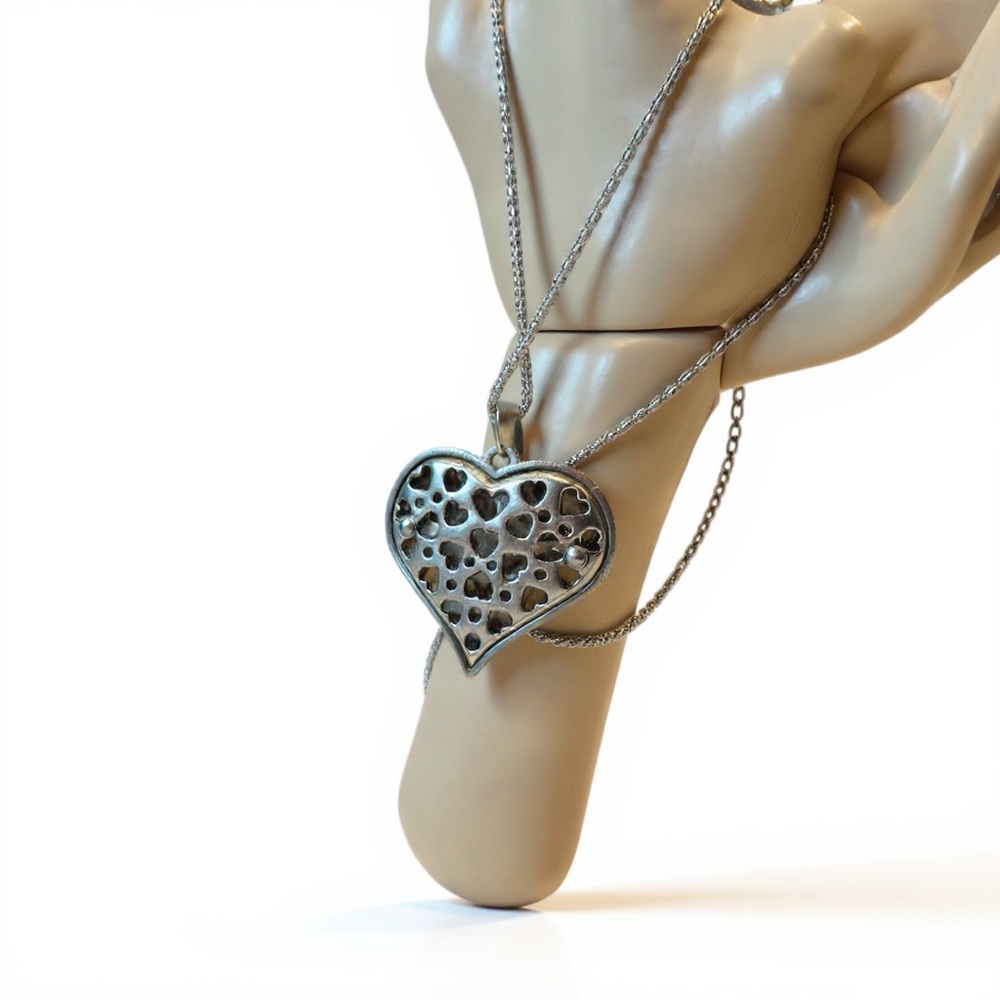 Colorful Heart Crystal Pendant Silver Necklace - Picture 2 of 3